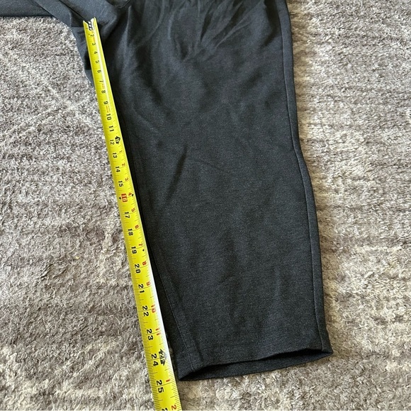 NWT Torrid Ponte Bombshell Skinny Work Pants 28 - Picture 4 of 8